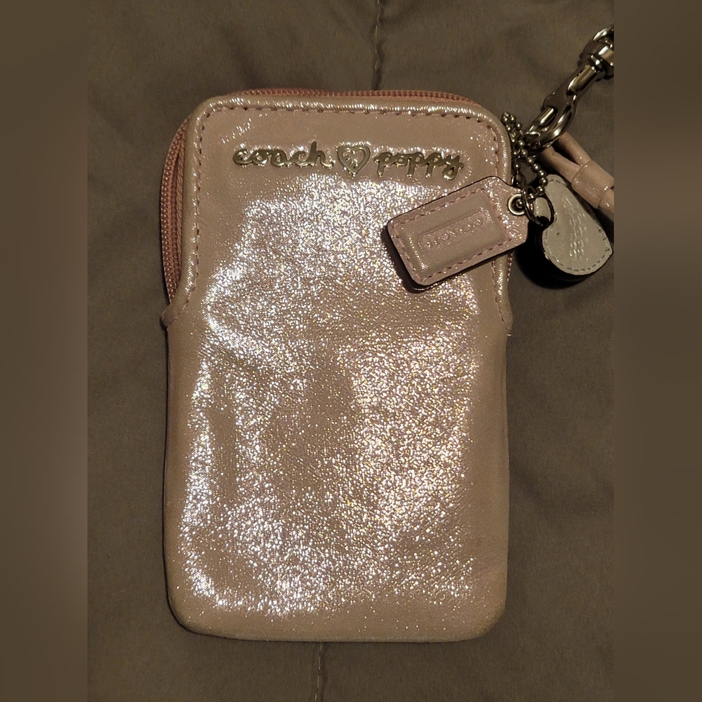 Coach Poppy Sparkly Pink Wristlet